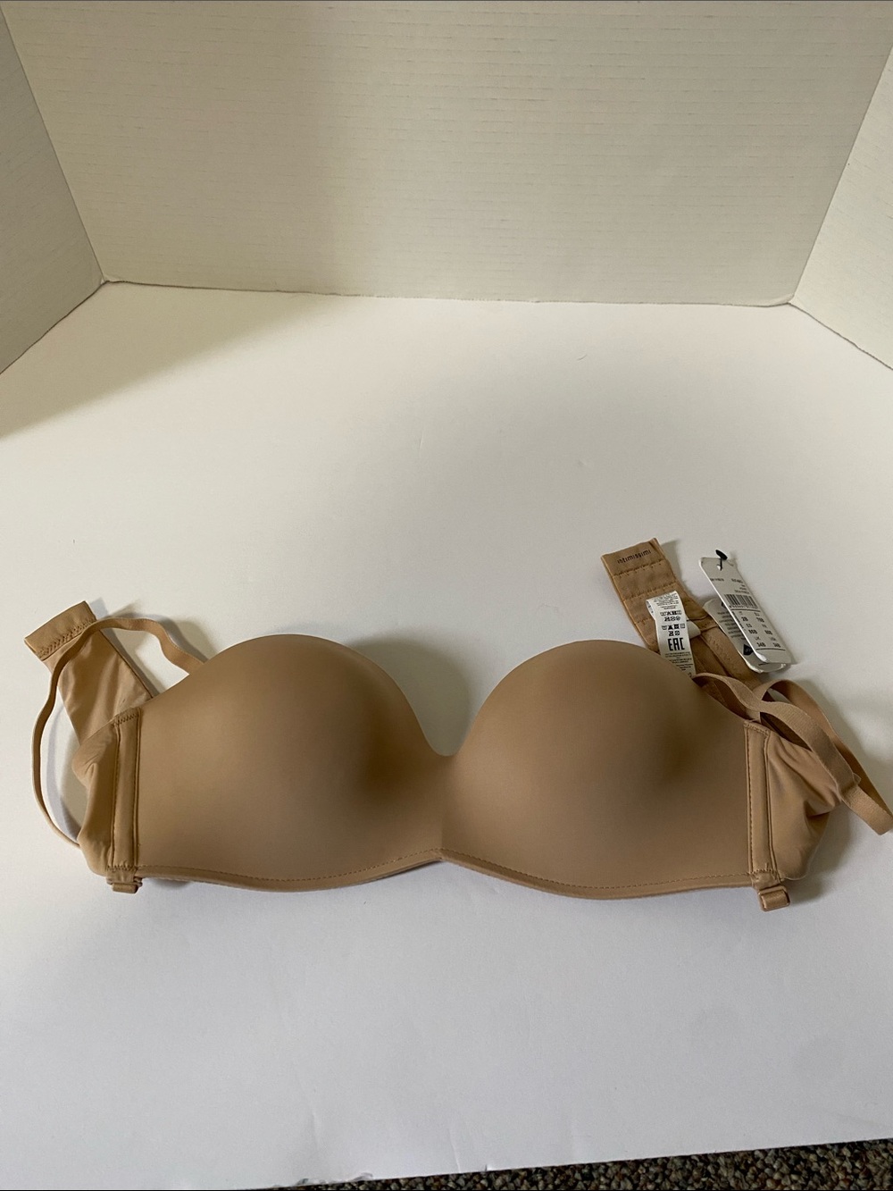 NWT Intimissimi 34B Nude Strapless Push Up Bra